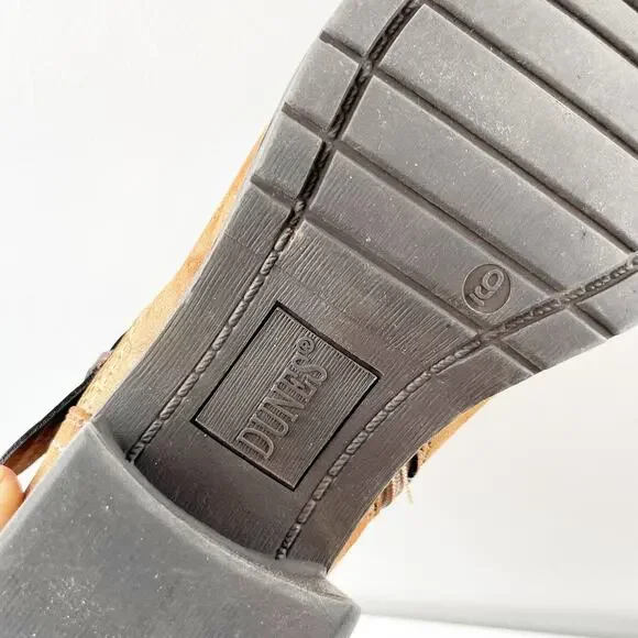 Stylish Tan Ankle Boots with Zipper and Buckle - Picture 2 of 10